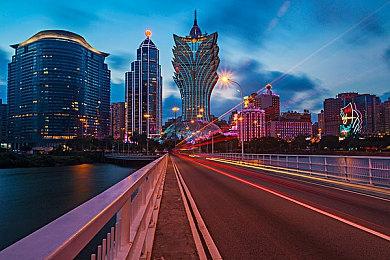 《破晓传说》销量突破100万 系列总销量突破2500万